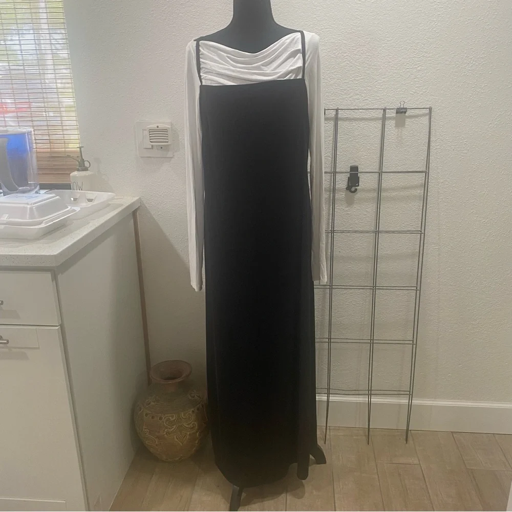 Black Camisole / Slip Dress Floor Length Elastic Straps‎ Sz 15/16 shirt separate